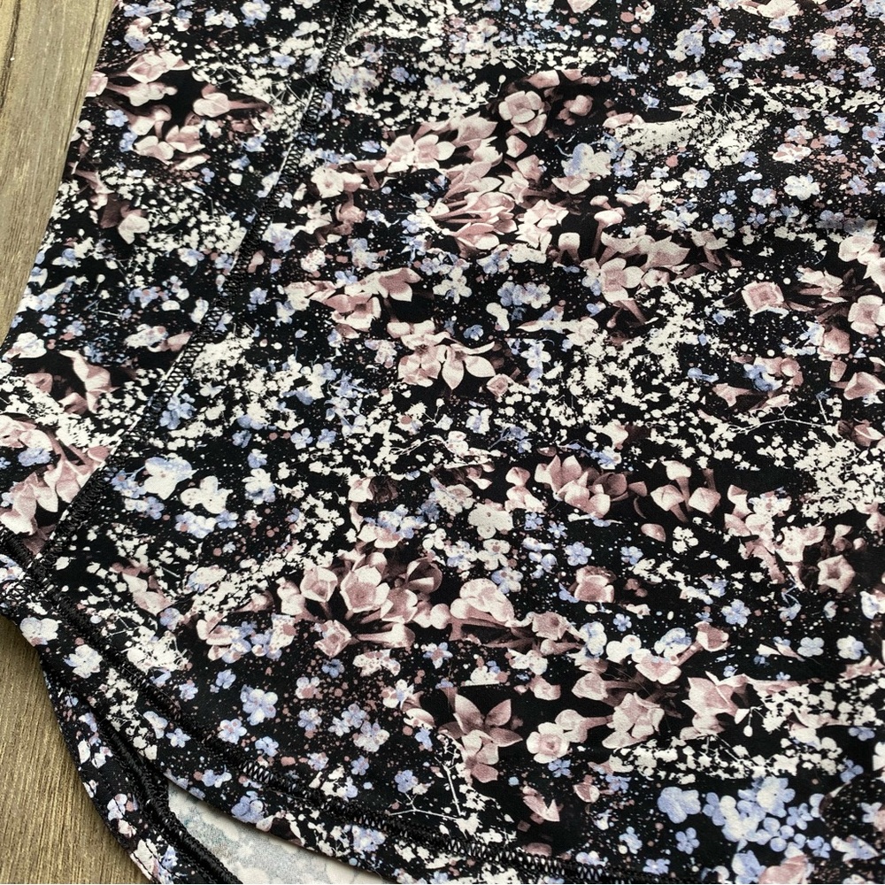 Black Floral Lululemon Sculpt Tank II Tank Top - Picture 2 of 7